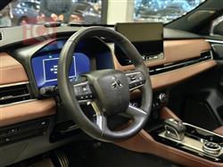 ميتسوبيشي اوتلاندر